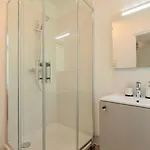 Sebastopol Apartment *